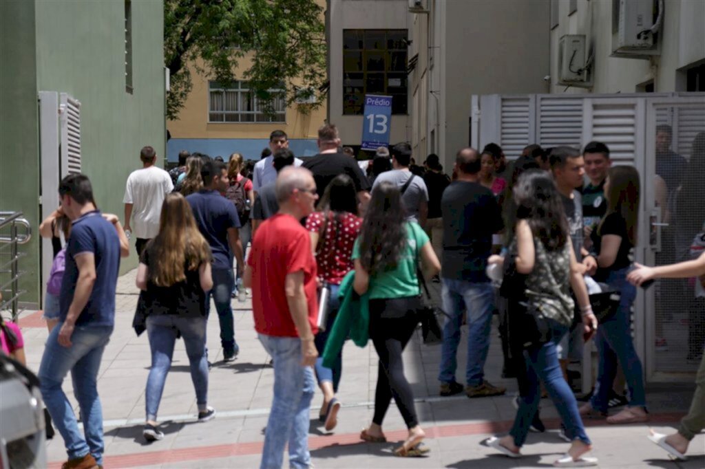 Prazo para solicitar vagas remanescentes do Fies termina nesta sexta-feira