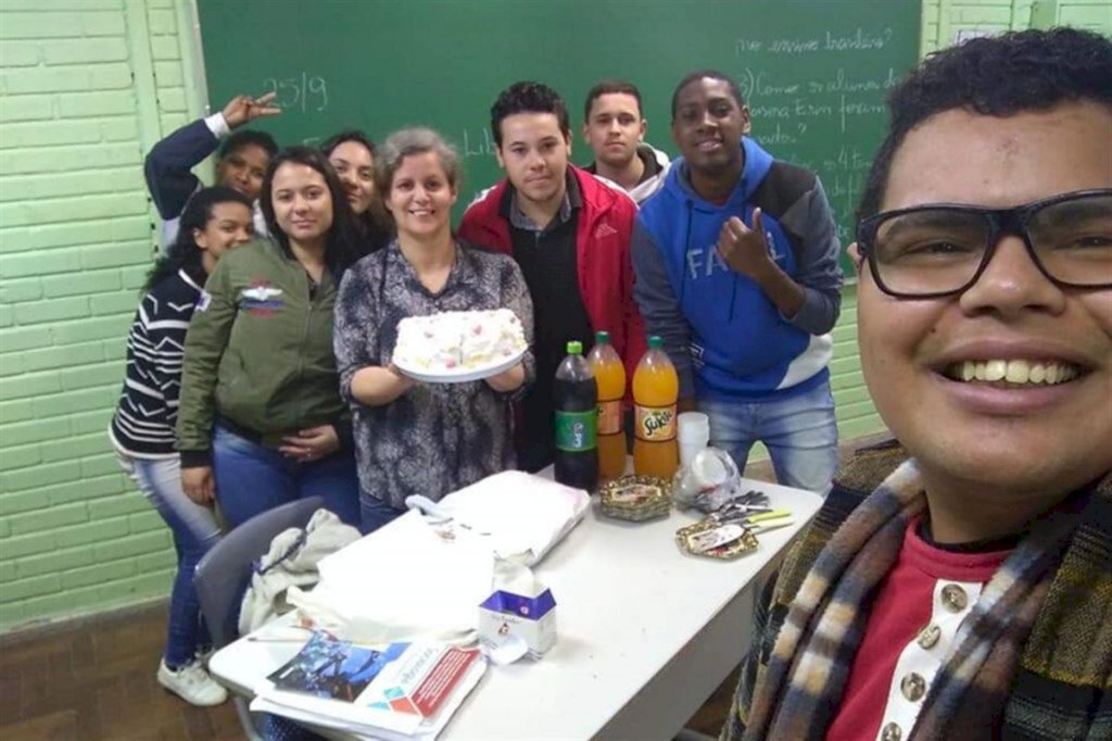 Andreia Schorn fala sobre sua trajetória até se tornar diretora de escola em Santa Maria