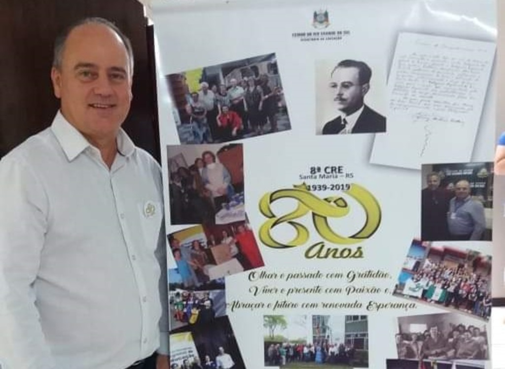 'Assumi em um momento conturbado', lembra o coordenador regional de educação