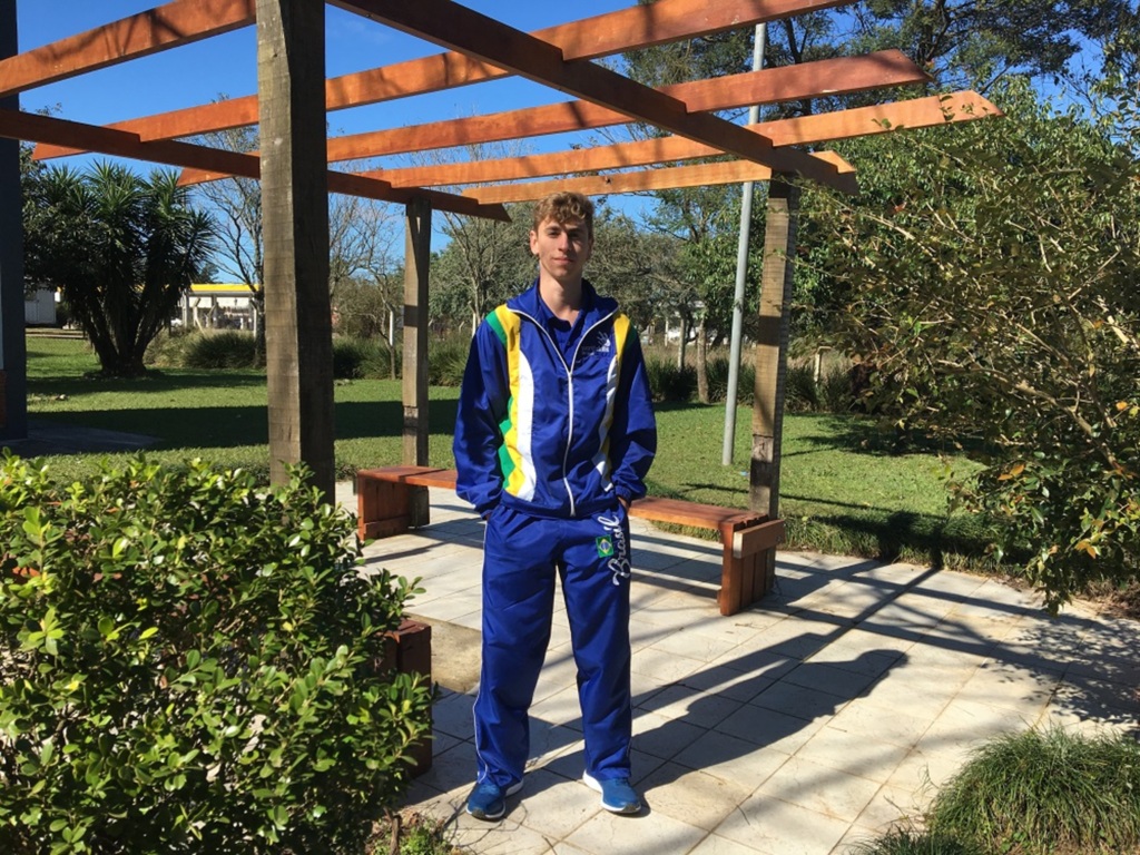 VÍDEO: aluno garante vaga para disputar mundial de educação profissional na Rússia