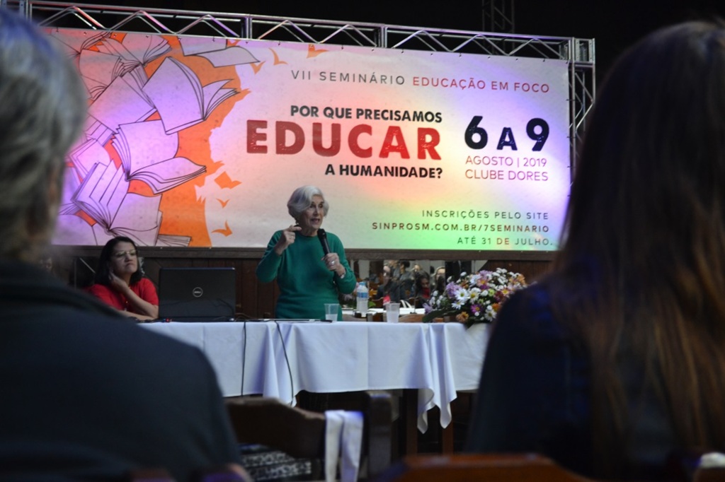 Os desafios da educação são tema de simpósio na cidade