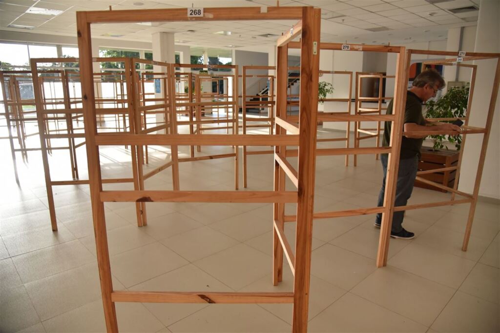 Foto: Gabriel Haesbaert (Diário) - Na sexta-feira, estrutura foi finalizada para receber os pesquisadores e a comunidade
