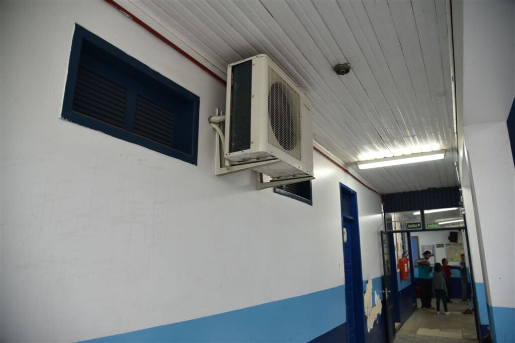 Cinco escolas da rede estadual de Santa Maria vão receber obras na rede elétrica