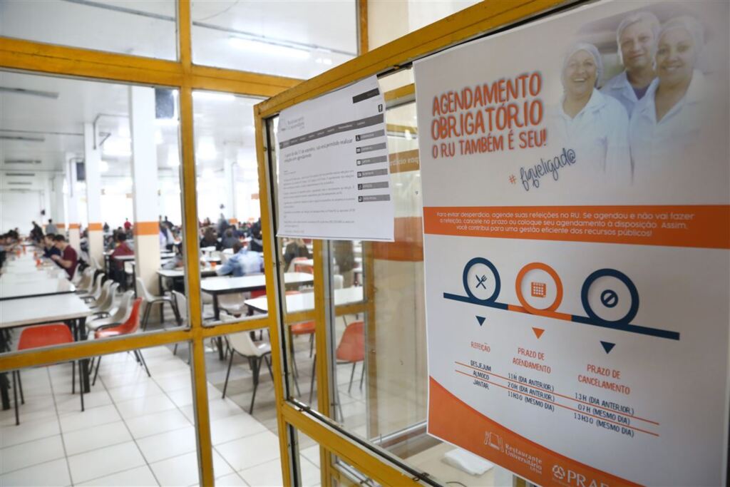 A partir desta quarta, refeições no RU só com agendamento