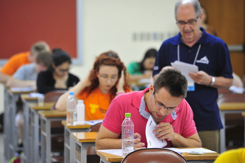 Foto: Gabriel Haesbaert (Diário) - Prova será a primeira da instituição como universidade. Em novembro, ainda era Unifra