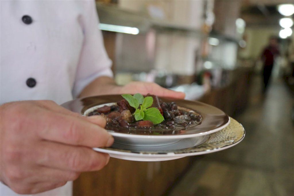 título imagem Começa nesta segunda-feira o primeiro Tour Gastronômico de Santa Maria