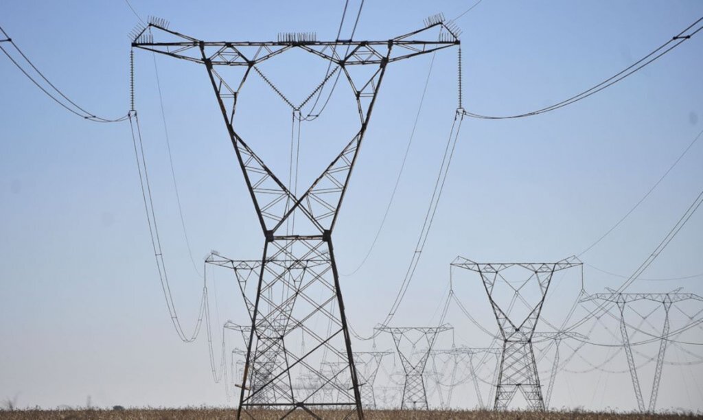 título imagem Aneel mantém tarifa de bandeira amarela para março