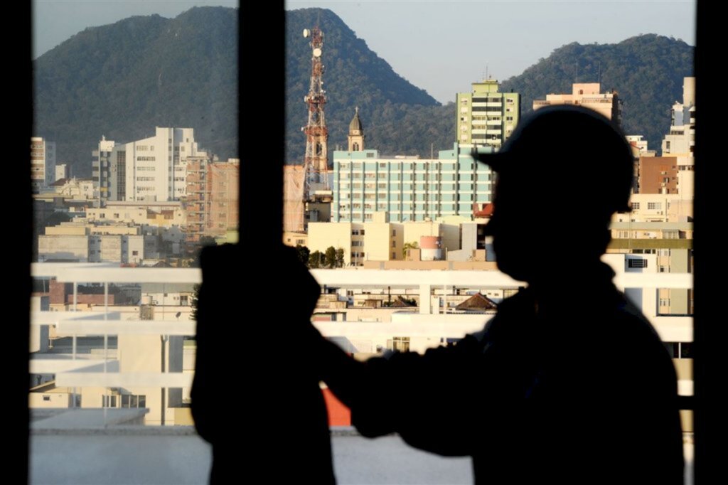 Desde abril, indústria e construção civil mais empregaram do que demitiram na cidade