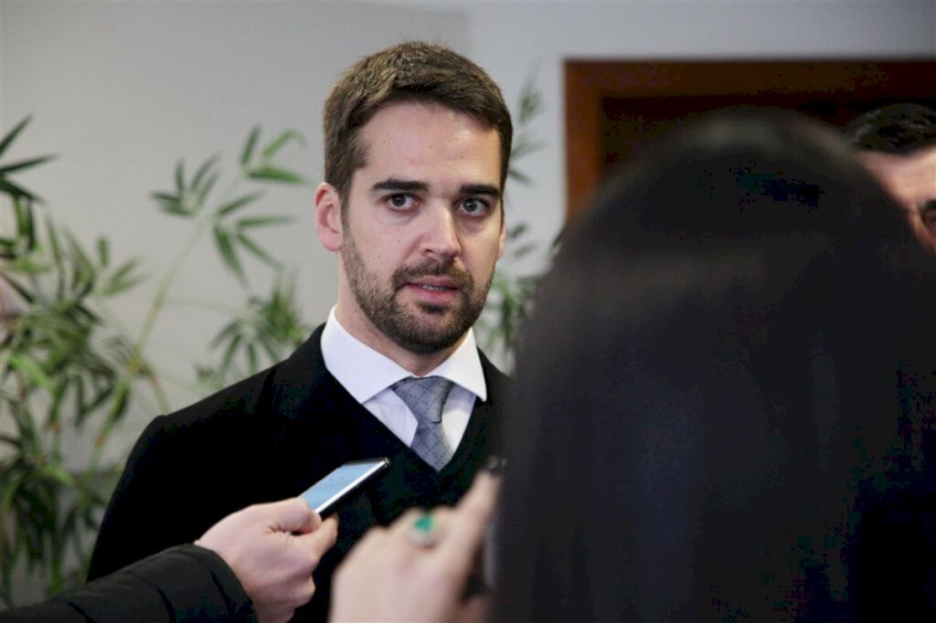 Pagamento do salários de outubro começa hoje para servidores do Estado