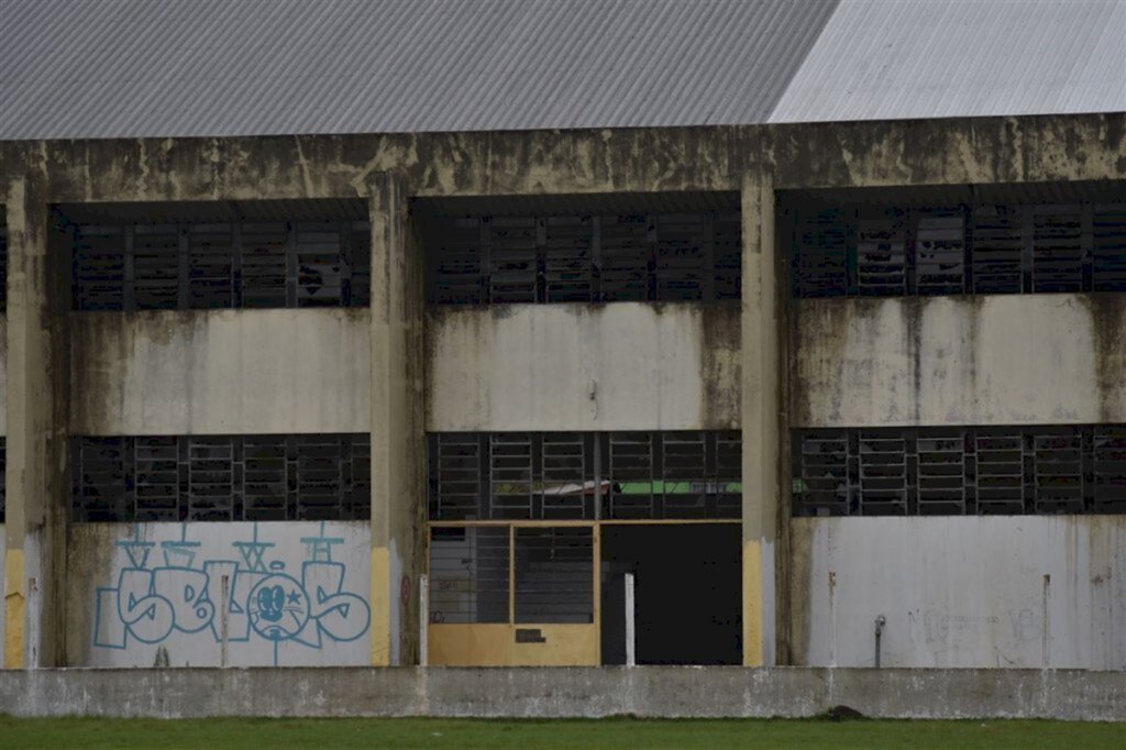 Prefeitura precisa de R$ 500 mil para reformar o Guarani Atlântico