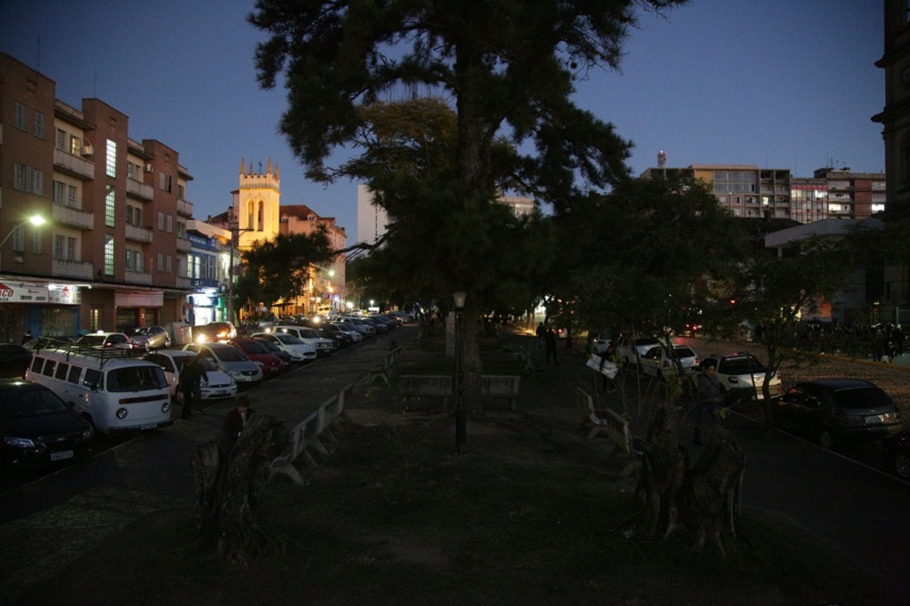 Licitação de iluminação de 22 ruas de Santa Maria é suspensa