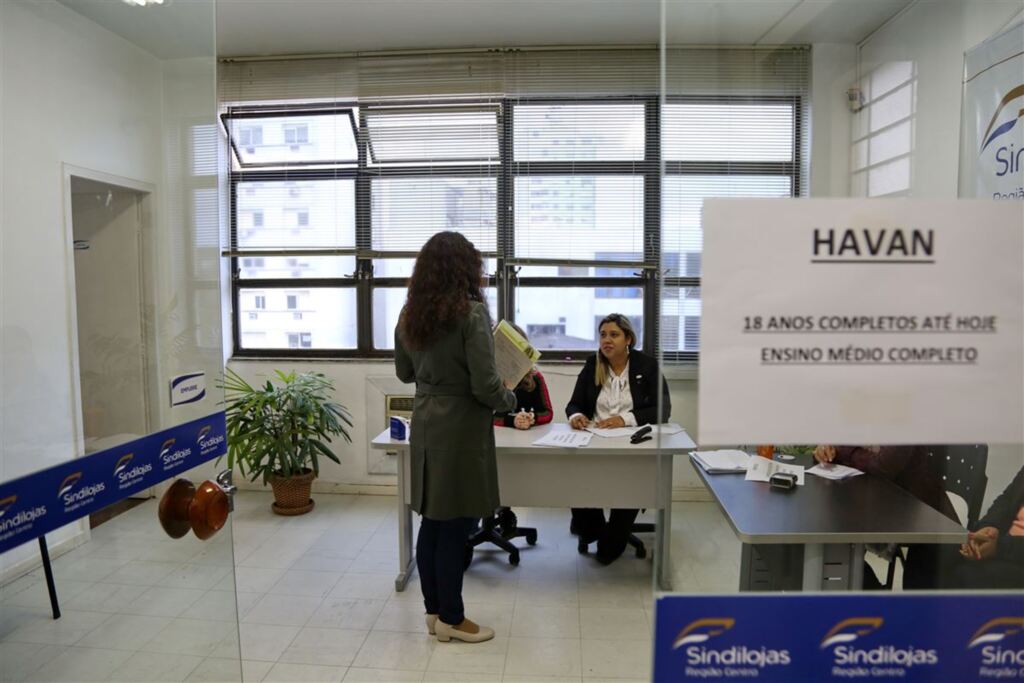 Sexta é o último dia para se inscrever em vaga de trabalho na Havan