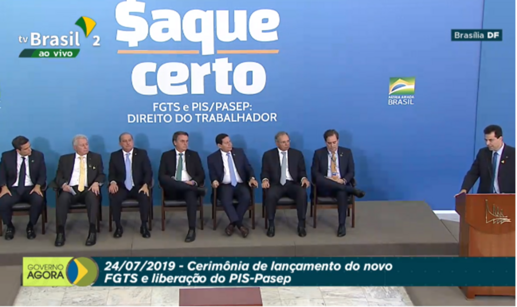 Saque do FGTS será liberado a partir de setembro até R$ 500 por conta