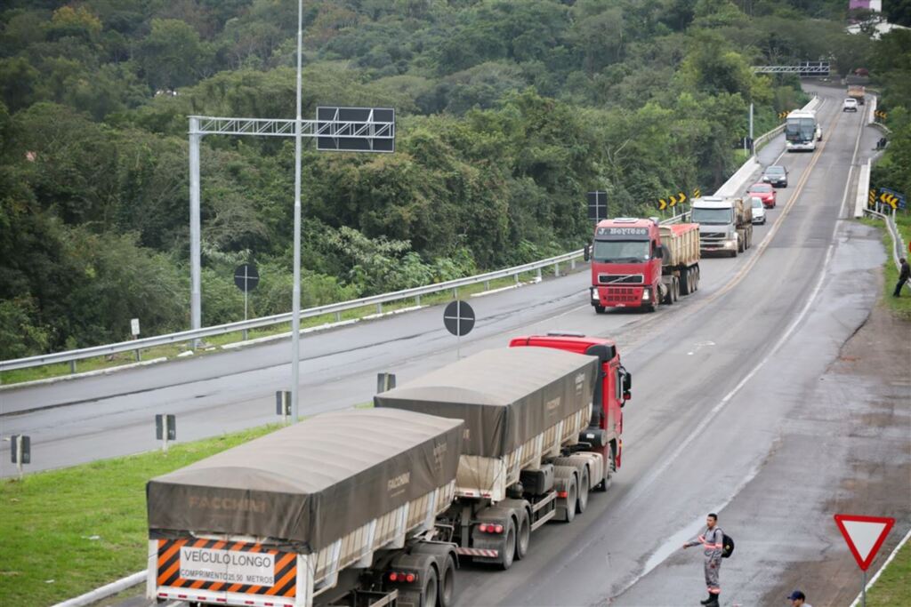 ANTT decide suspender a nova tabela do frete