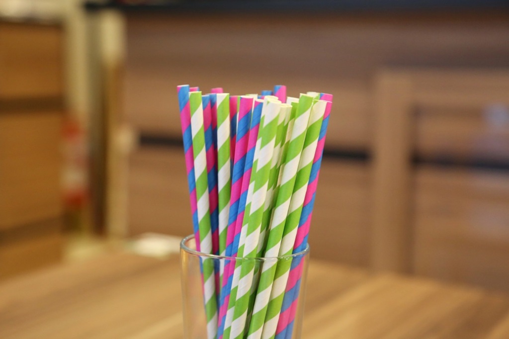 Canudos e a falta de coleta seletiva eficaz