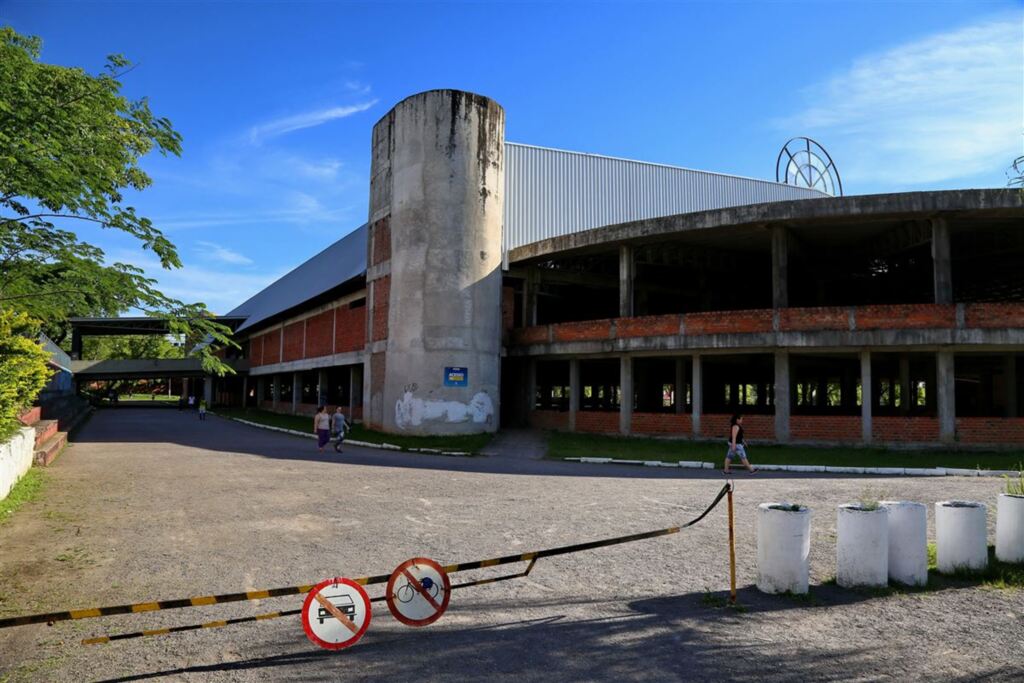 Licitação do centro de eventos do CDM é relançada