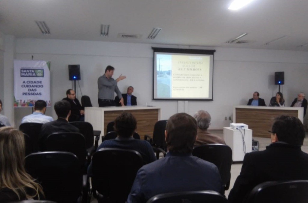 Prefeitura anuncia investimento em rede pluvial e asfaltamento do Distrito Industrial