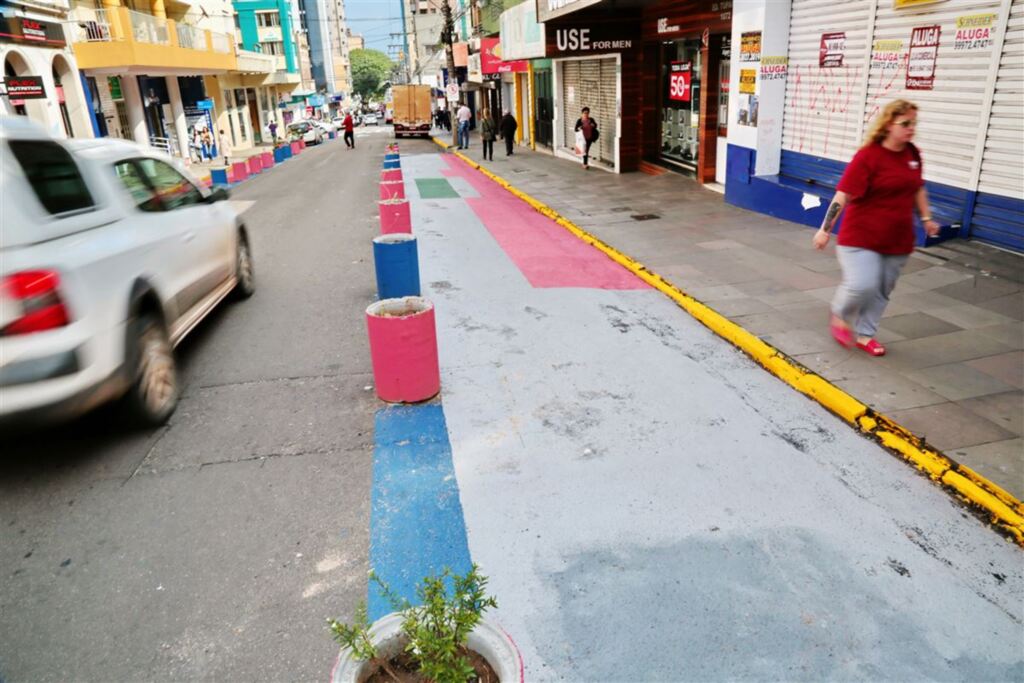 Para lojistas, vendas caíram após mudança na Rua Dr. Bozano