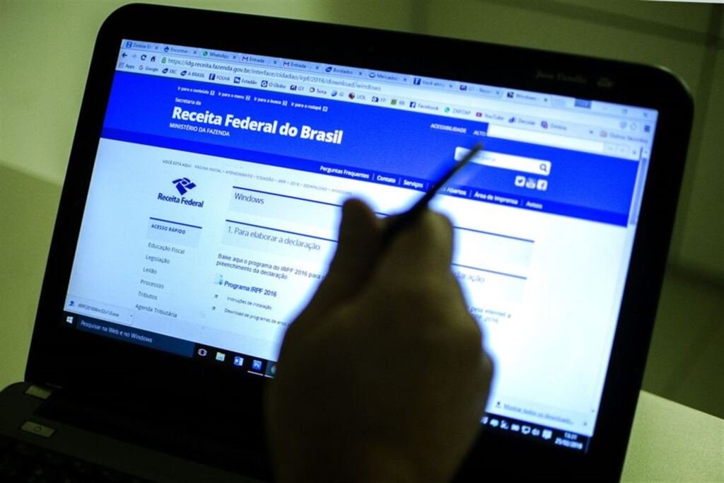 Receita Federal abre consulta ao lote residual de restituição do IRPF do mês de fevereiro