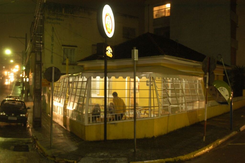 Tradicional lancheria de Santa Maria encerra as atividades