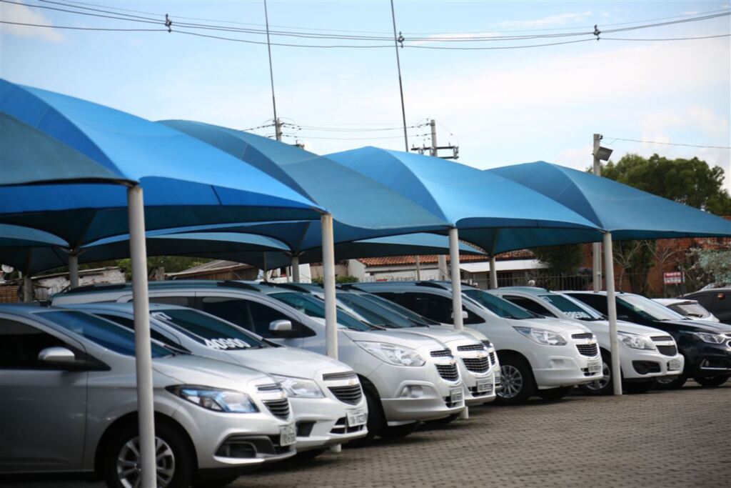 Venda de carros novos cresce em Santa Maria e no país