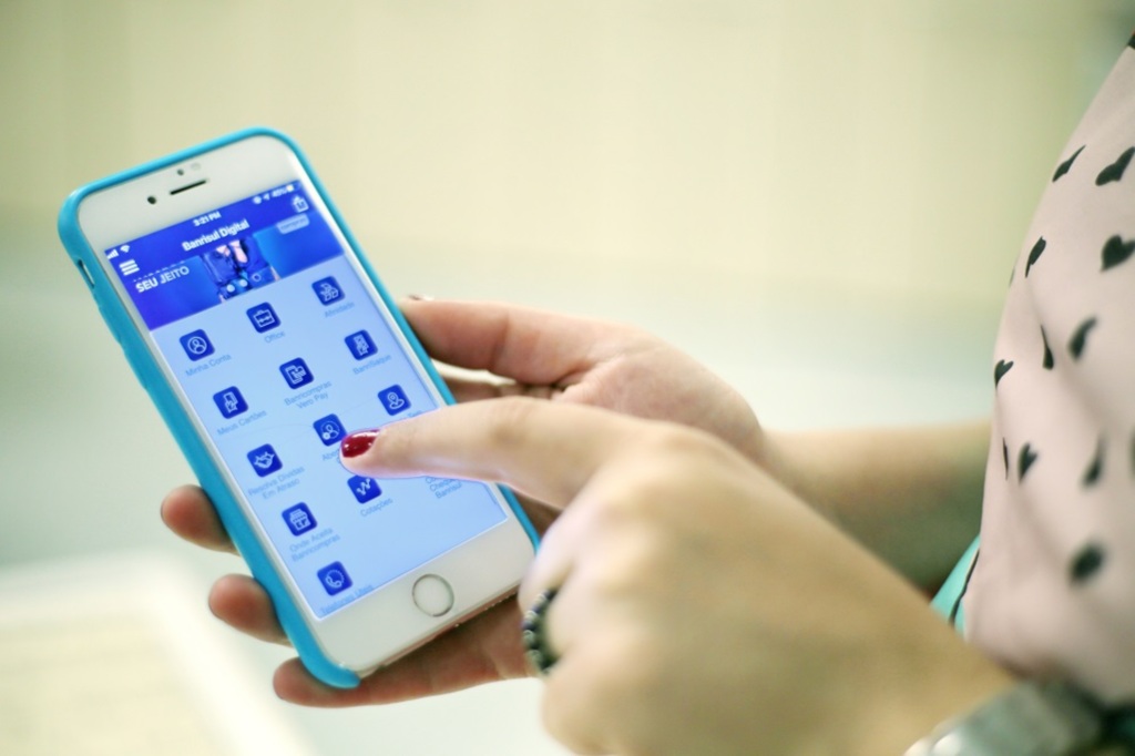 Veja quem tem direito e como solicitar empréstimo do 13º salário