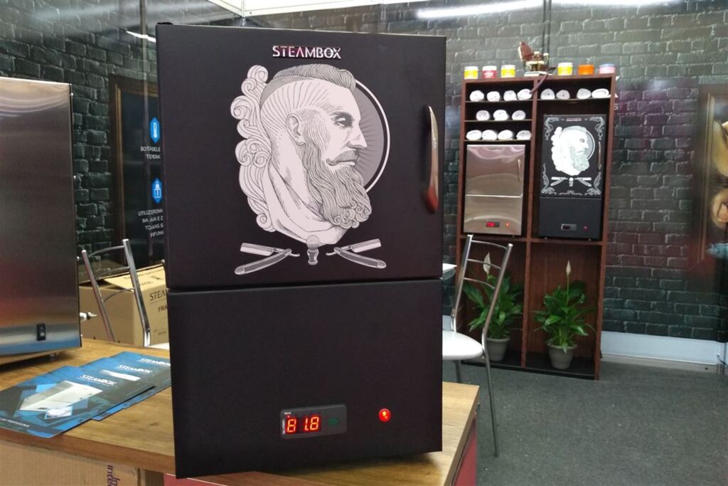 Indústria de Santa Maria produz estufa para barbearias