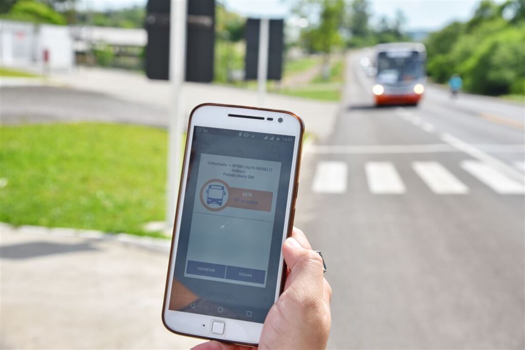 1,2 mil pessoas já usam app que mostra o tempo para ônibus chegar à parada