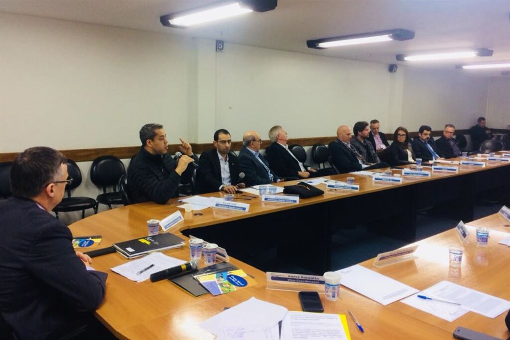 Comitê apresenta ações contra o comércio informal em Santa Maria