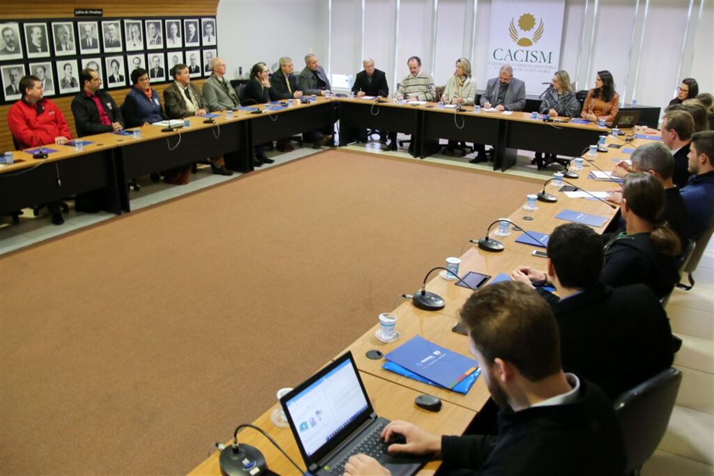 Empresários lançam movimento para pedir duplicação da RSC-287