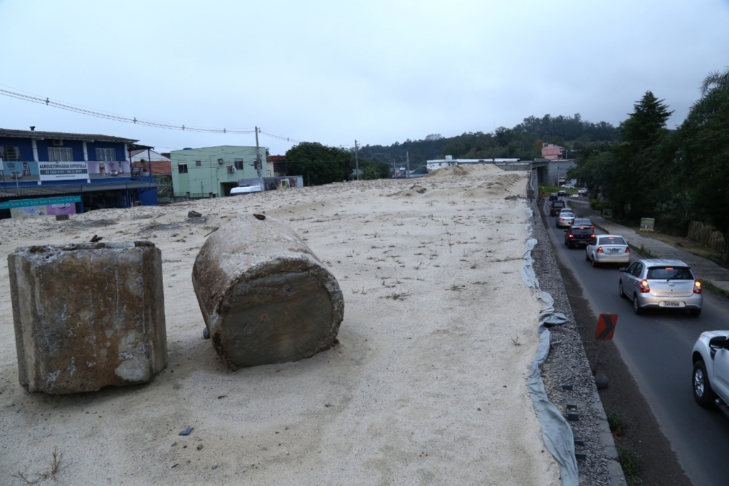 Duplicação da Faixa Velha de Camobi deve ser retomada nesta segunda-feira