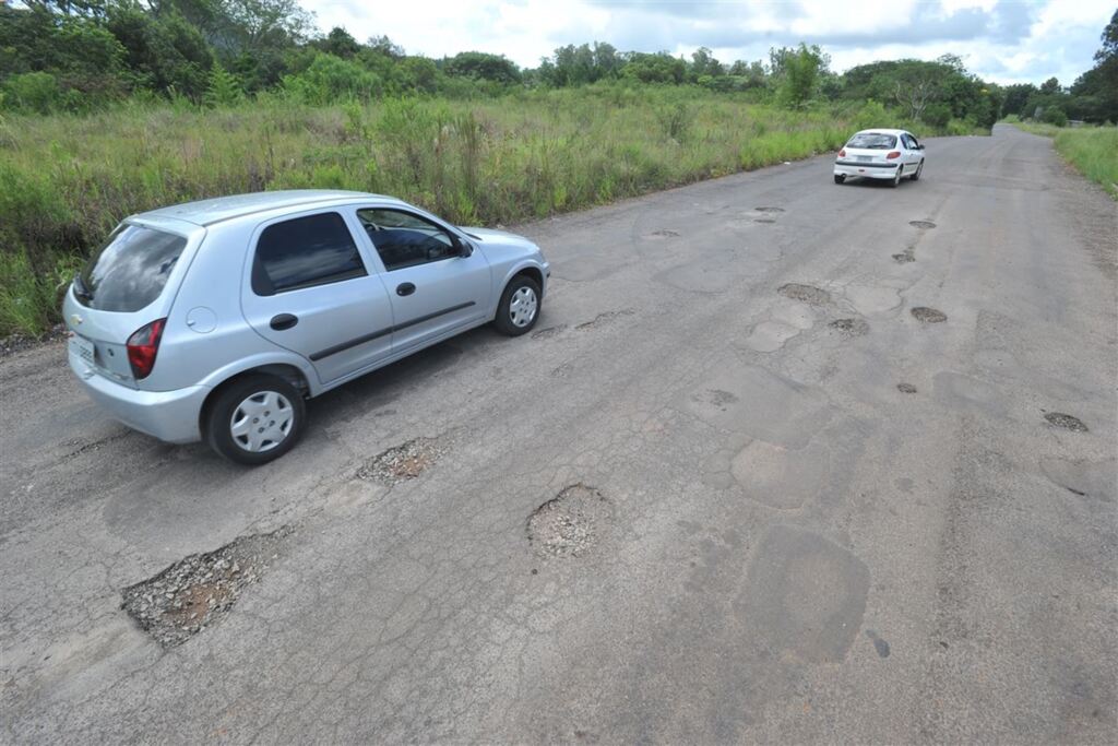 Projeto quer exigir asfalto de qualidade em loteamentos de Santa Maria