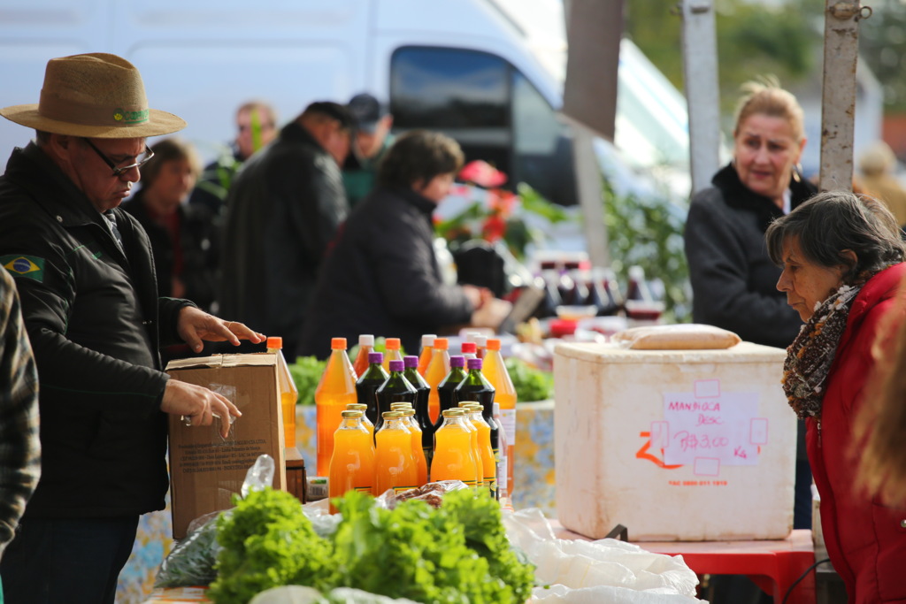 Feirão Regional da Gare reuniu 90 produtores na tarde de quarta