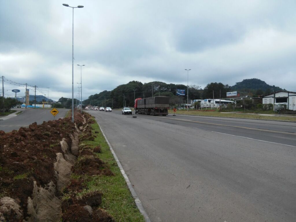 Trecho entre os trevos do Castelinho e da Uglione deve ganhar iluminação no segundo semestre