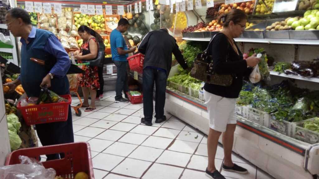 Tudo indica que mercados seguirão sem abrir aos domingos em Santa Maria