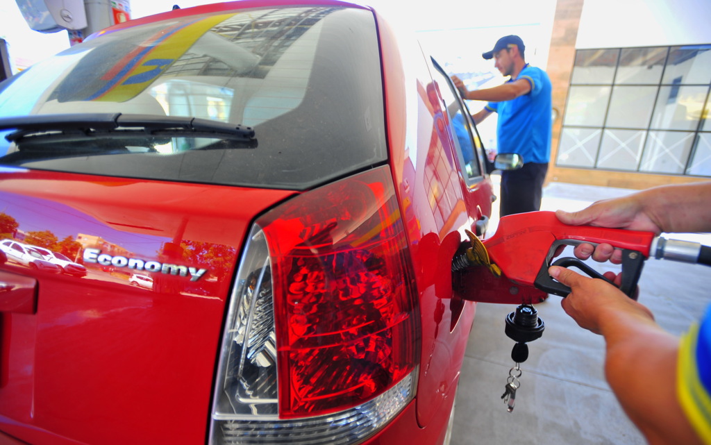 Foto: Gabriel Haesbaert (Diário) - Mesmo em meio a protestos, gasolina e diesel não baixam