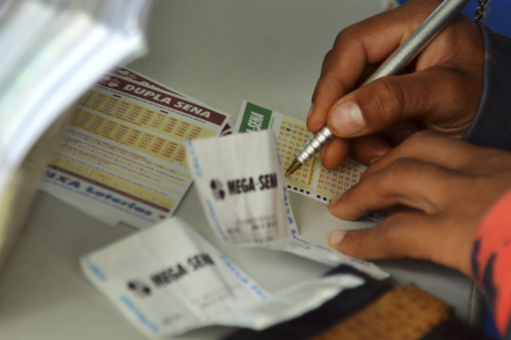Mega-Sena acumula e prêmio pode chegar a R$ 52 milhões no próximo sorteio