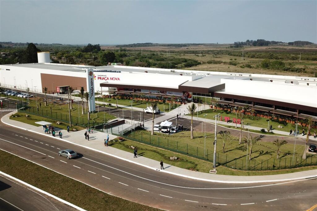 Novo shopping terá pista de patinação no gelo