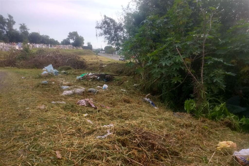 Buraqueira e sanga causam transtornos à vizinhança do Bairro Patronato