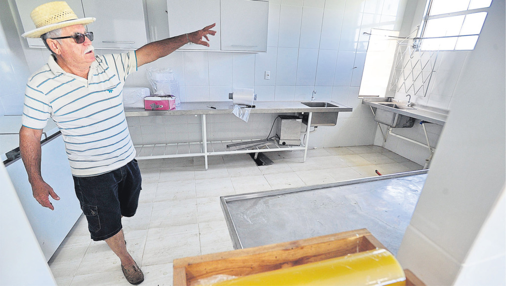 Criador de peixe ganha licença para operar com abatedouro