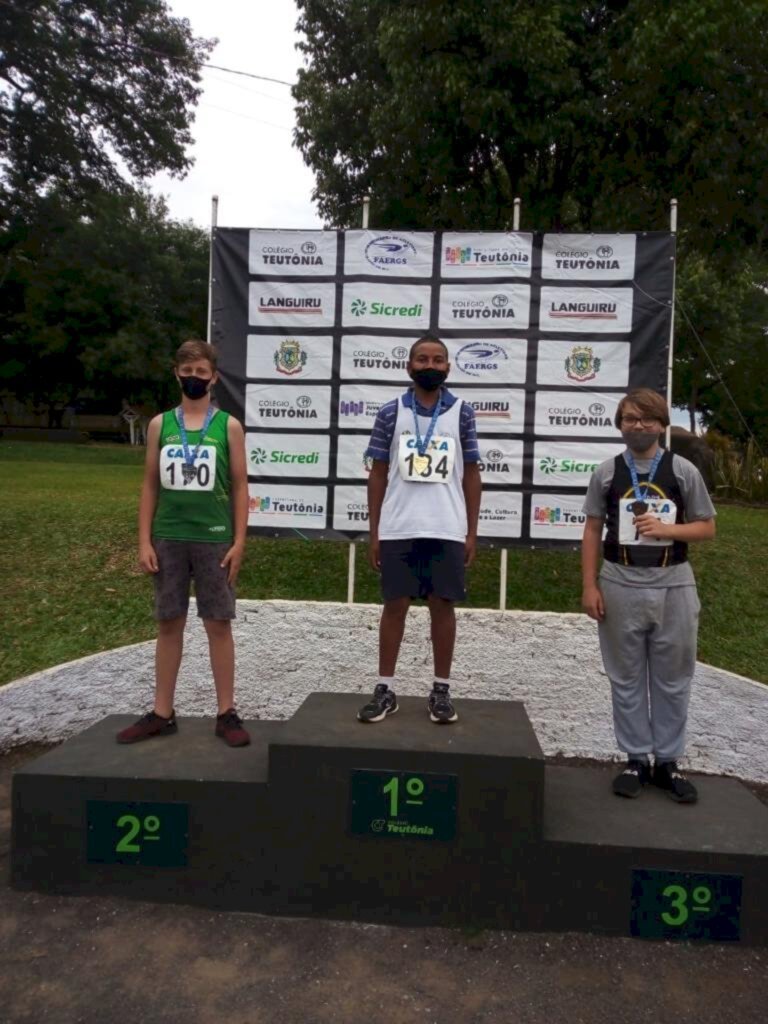 título imagem Atletismo da UFSM conquista quatro medalhas no Campeonato Estadual Sub-14