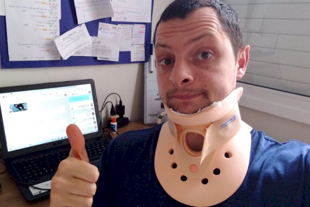 Árbitro fará raio-x nesta quinta-feira para saber se irá passar por cirurgia