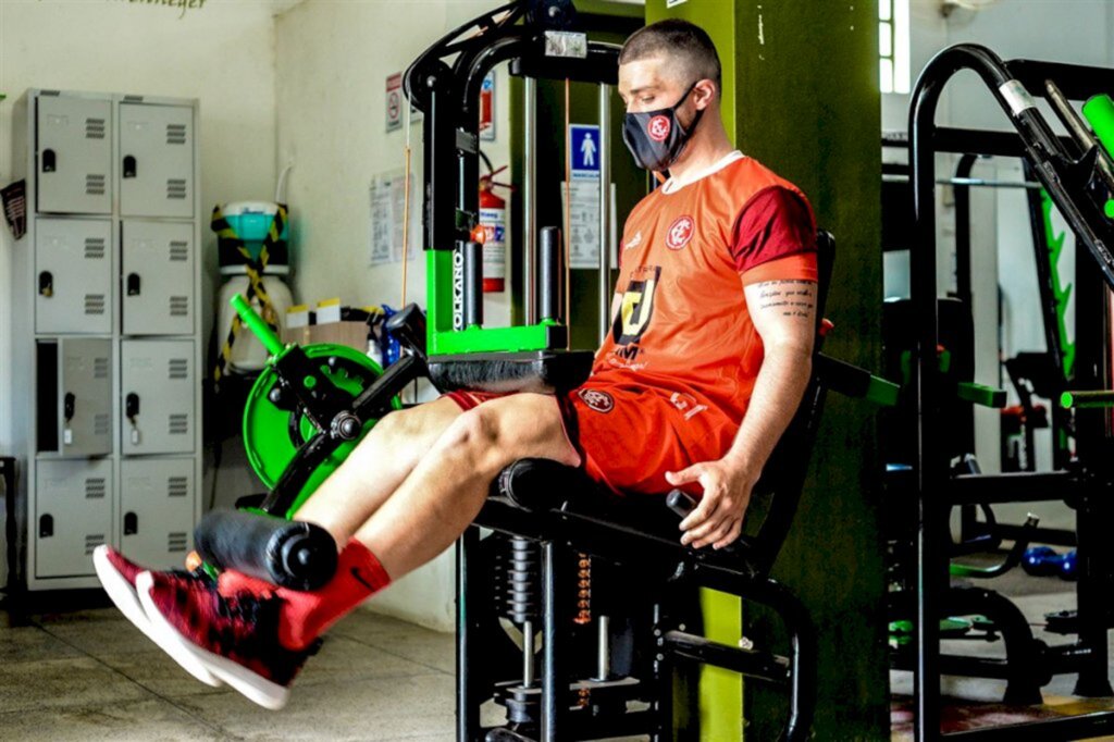 Inter-SM conta com centroavante