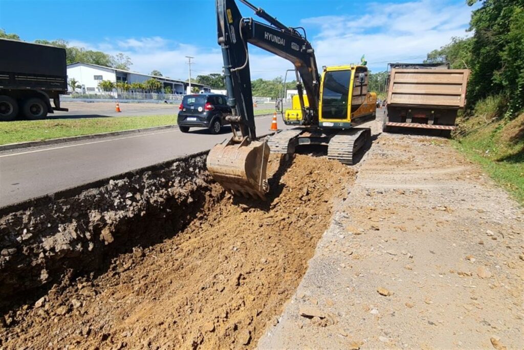 Qual a causa das deformidades na pista da RSC-287?