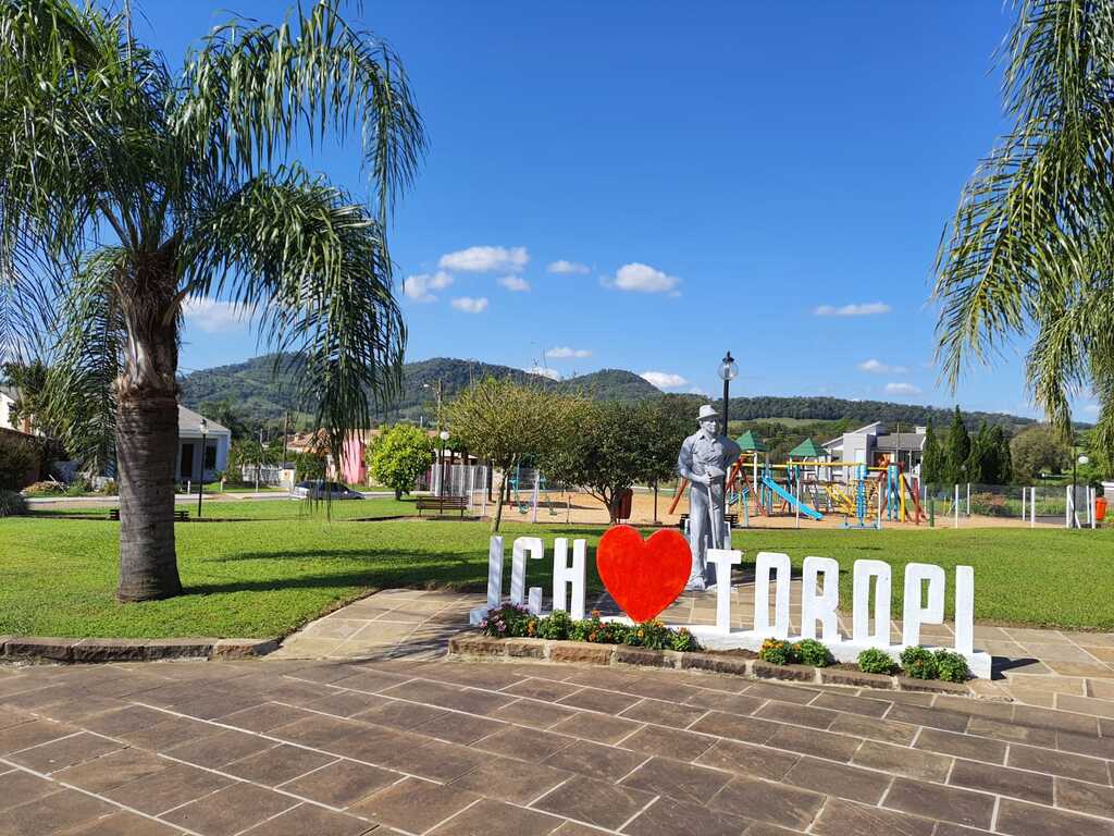 título imagem Toropi: Belíssimas paisagens e natureza exuberante