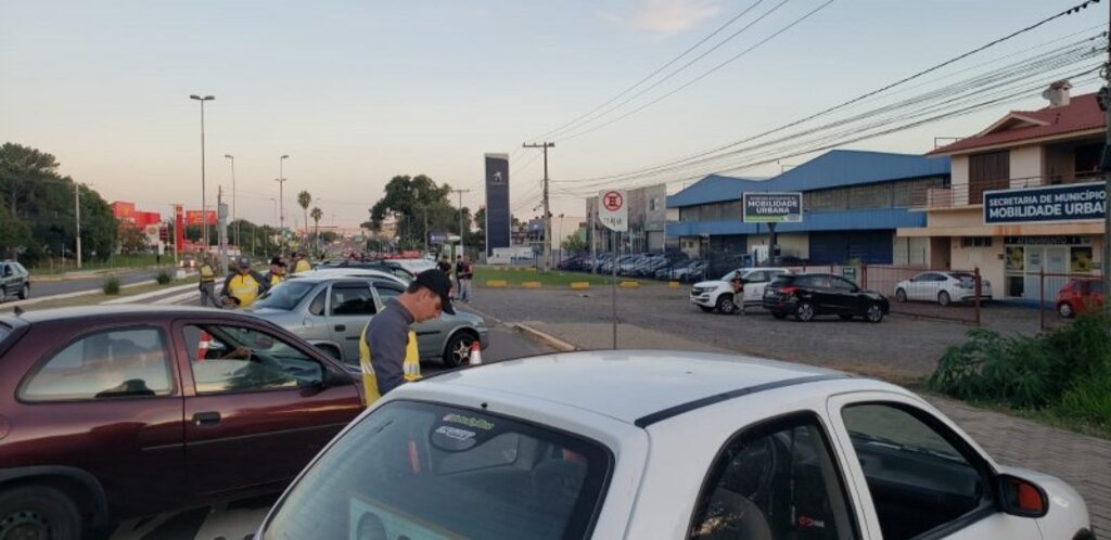 Operação abordou 167 veículos em Santa Maria