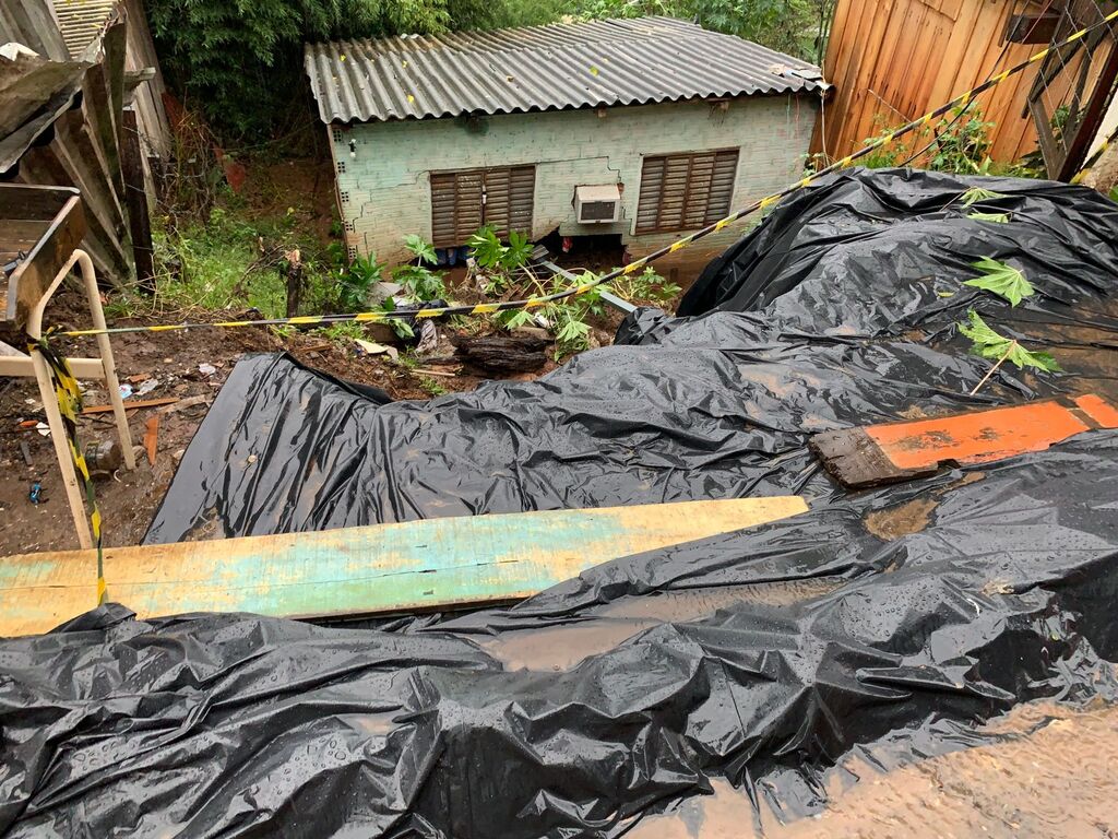 título imagem Adão Lemos, superintendente da Defesa Civil, fala sobre os efeitos da chuva na cidade