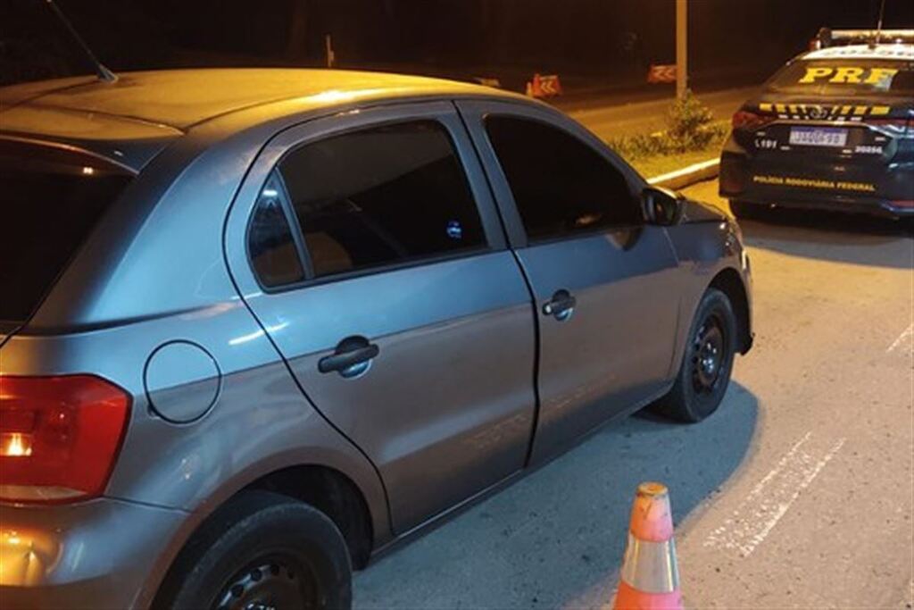 Jovem com carro alugado em 2021 e não devolvido à locadora é preso em Santa Maria