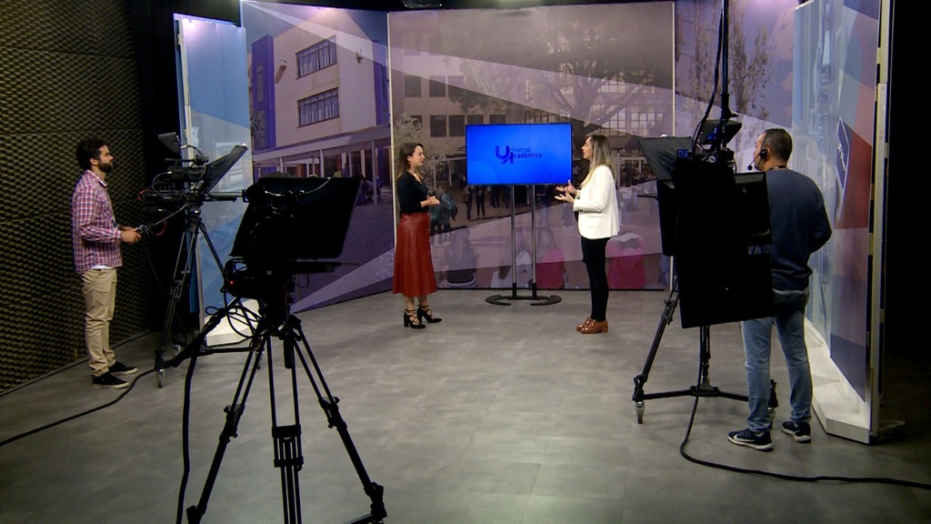 título imagem Com show ao vivo e bolo de aniversário, UFNtv comemora 15 anos com evento nesta segunda-feira