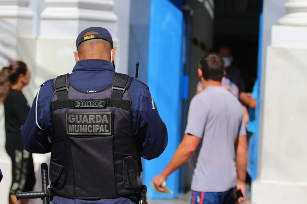 título imagem Prefeitura investiga possível desvio de conduta em atuação envolvendo guardas municipais no centro de Santa Maria